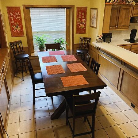 Homestay Carrollton Esterno foto